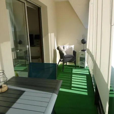 Bord De Appartement *