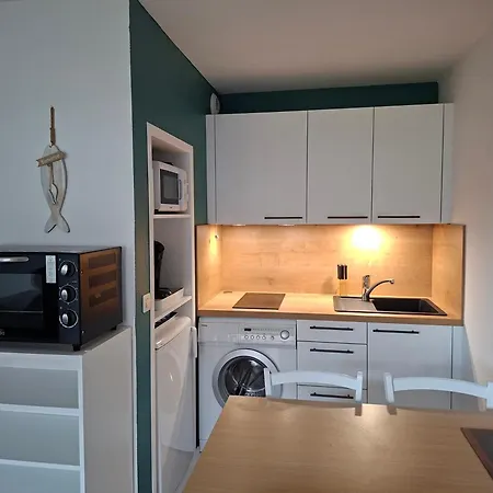 Bord De アパート ヴィレ・シュル・メール